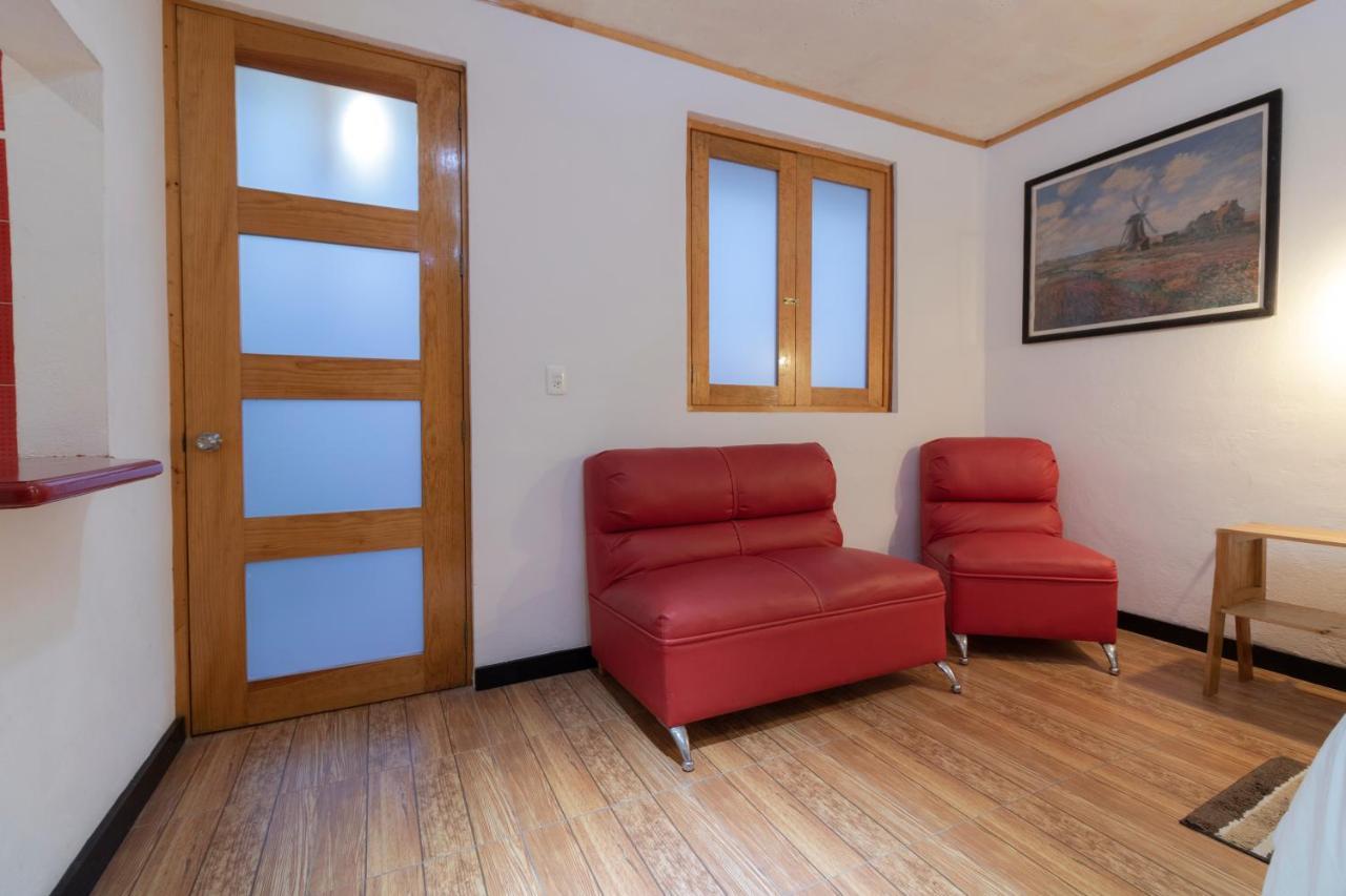 Pascual Inn Suites チョルーラ エクステリア 写真